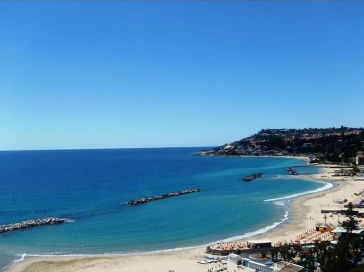 Sweet Home Badalucco 10 Min Dal Mare 4 Persone Exterior foto